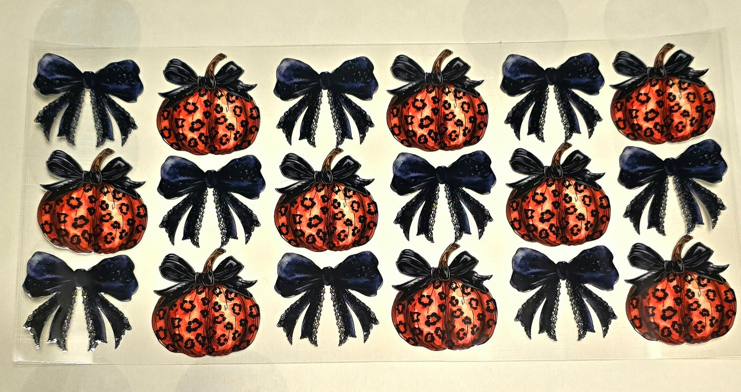 #131. Cheetah Pumpkin & Bows