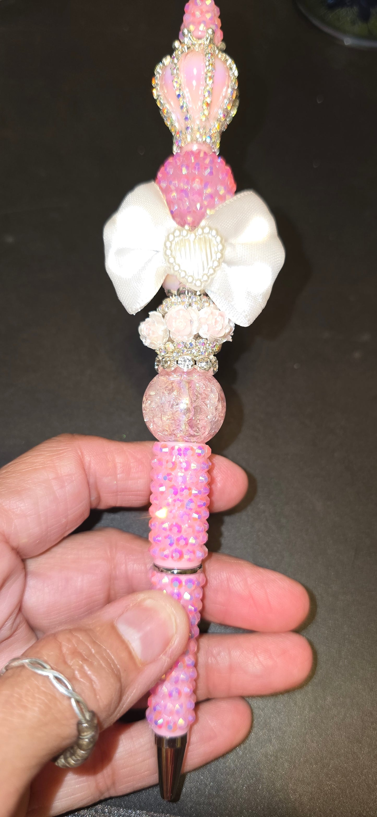 Pink pen with hot air balloon