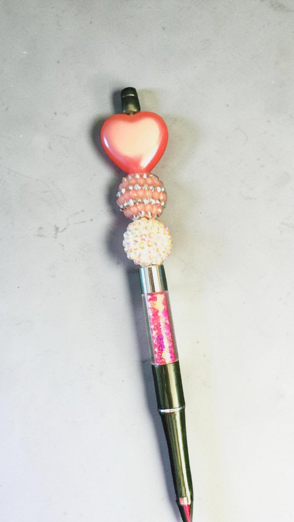 Pink heart glitter extended pen