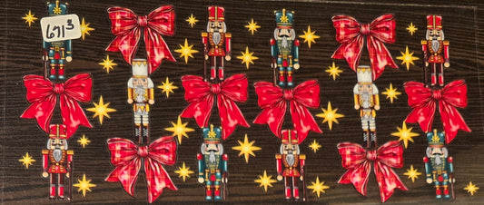 #671 Toy solders and red bows