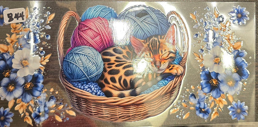 #844 Tabby in a basket with Yarn
