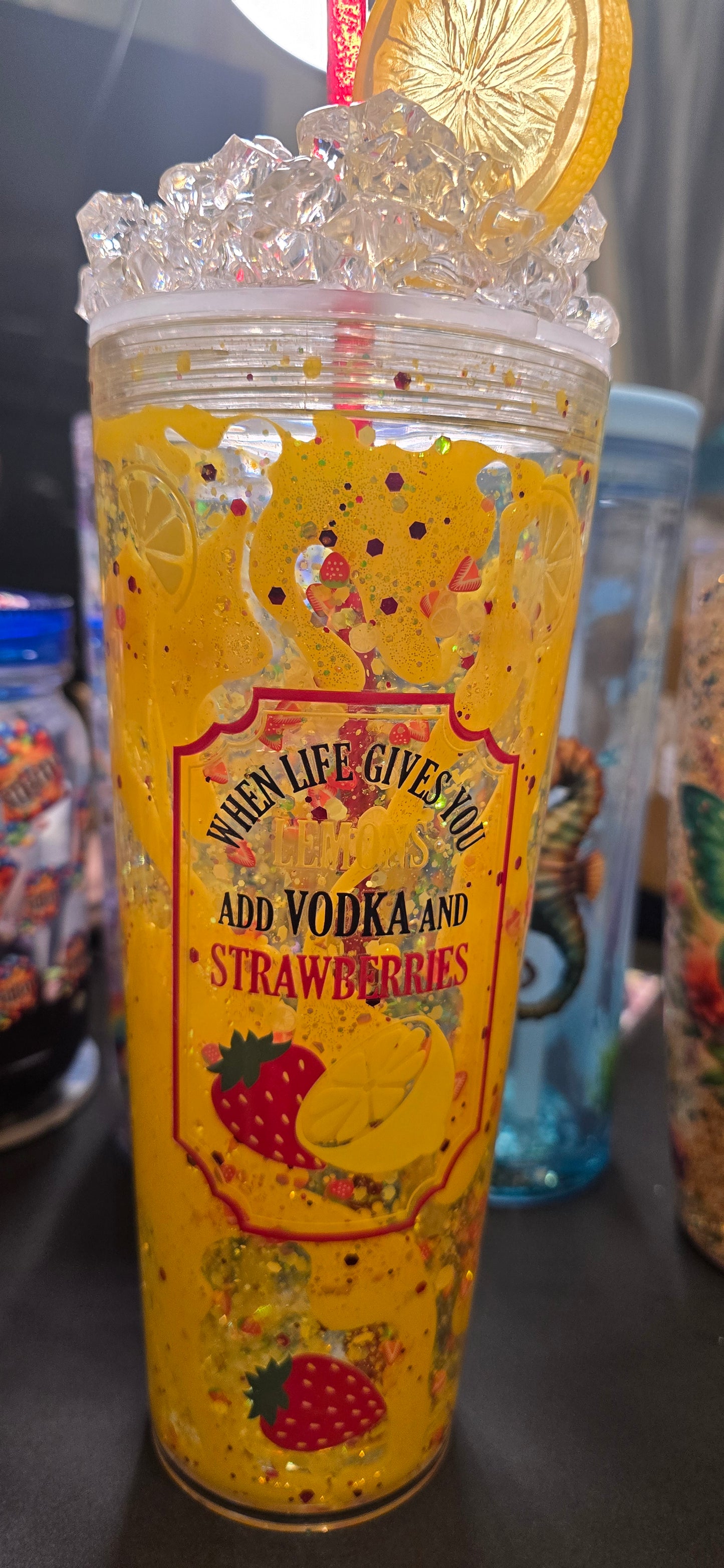 24 oz Strawberry lemonade